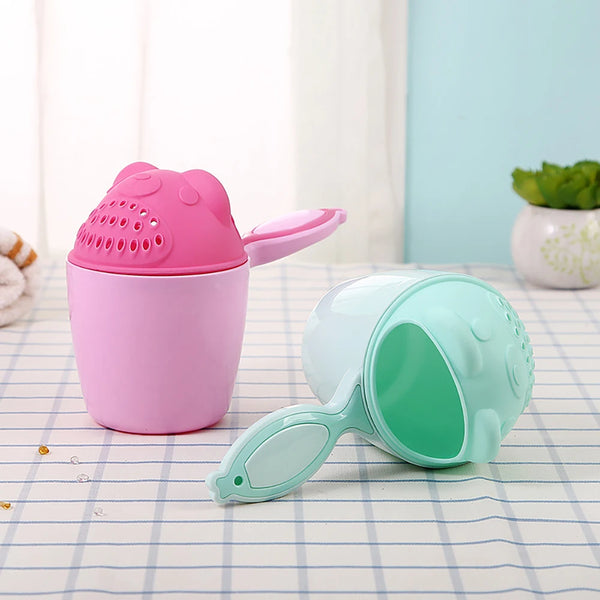 Cute-Cartoon-Baby-Bath-Caps-Toddle-Shampoo-Cup-Children-Bathing-Bailer-Baby-Shower-Spoons-Child-Washing.jpg